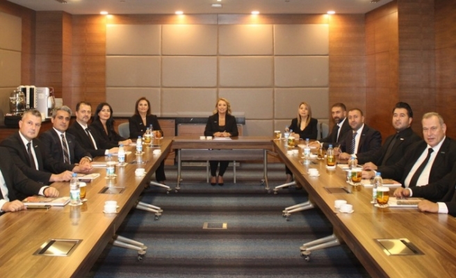 TEKSİDER’de Nermin Ceyhan güven tazeledi